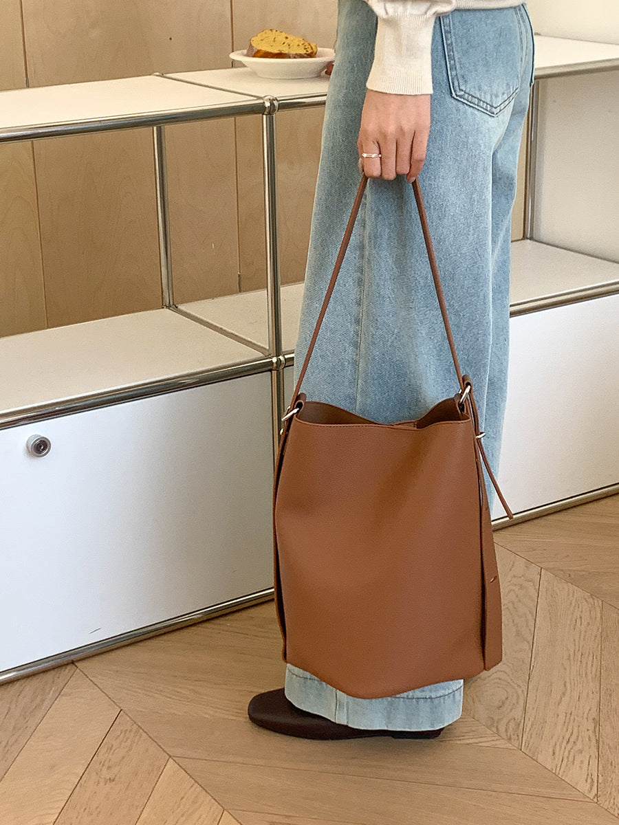 2046 fashion bucket handbag
