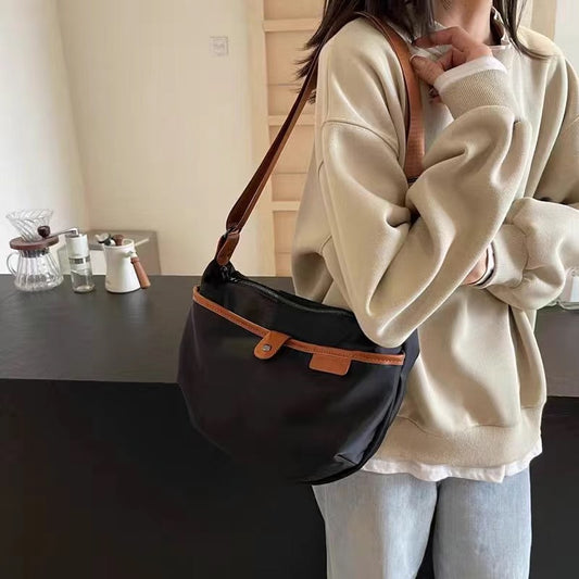 811 canvas waterproof crossbody bag