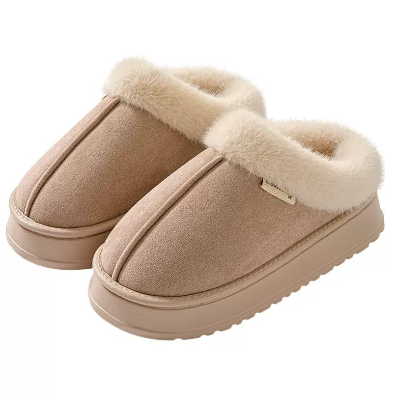 4102 Fashion closed-toe slippers