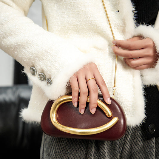2069 mini vintage chain clutch
