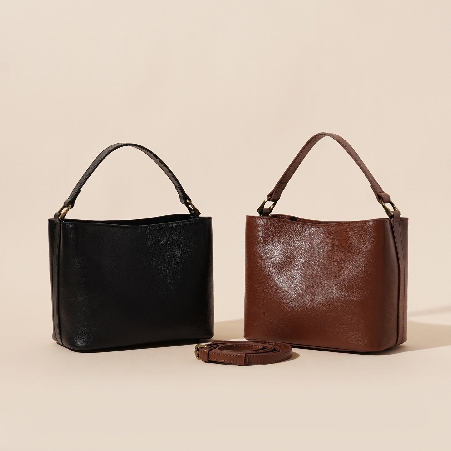 2072 women handbag