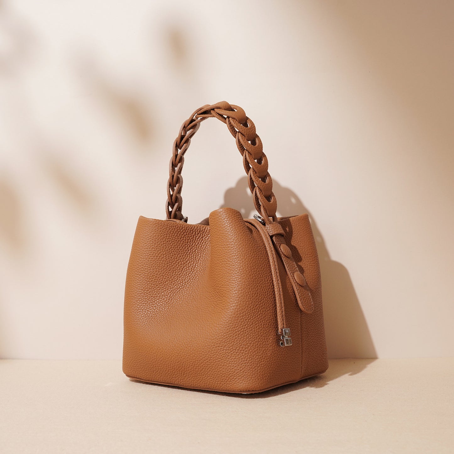 485 weave bucket bag