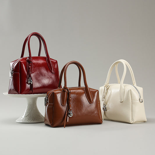 2355 oil wax boston handbag