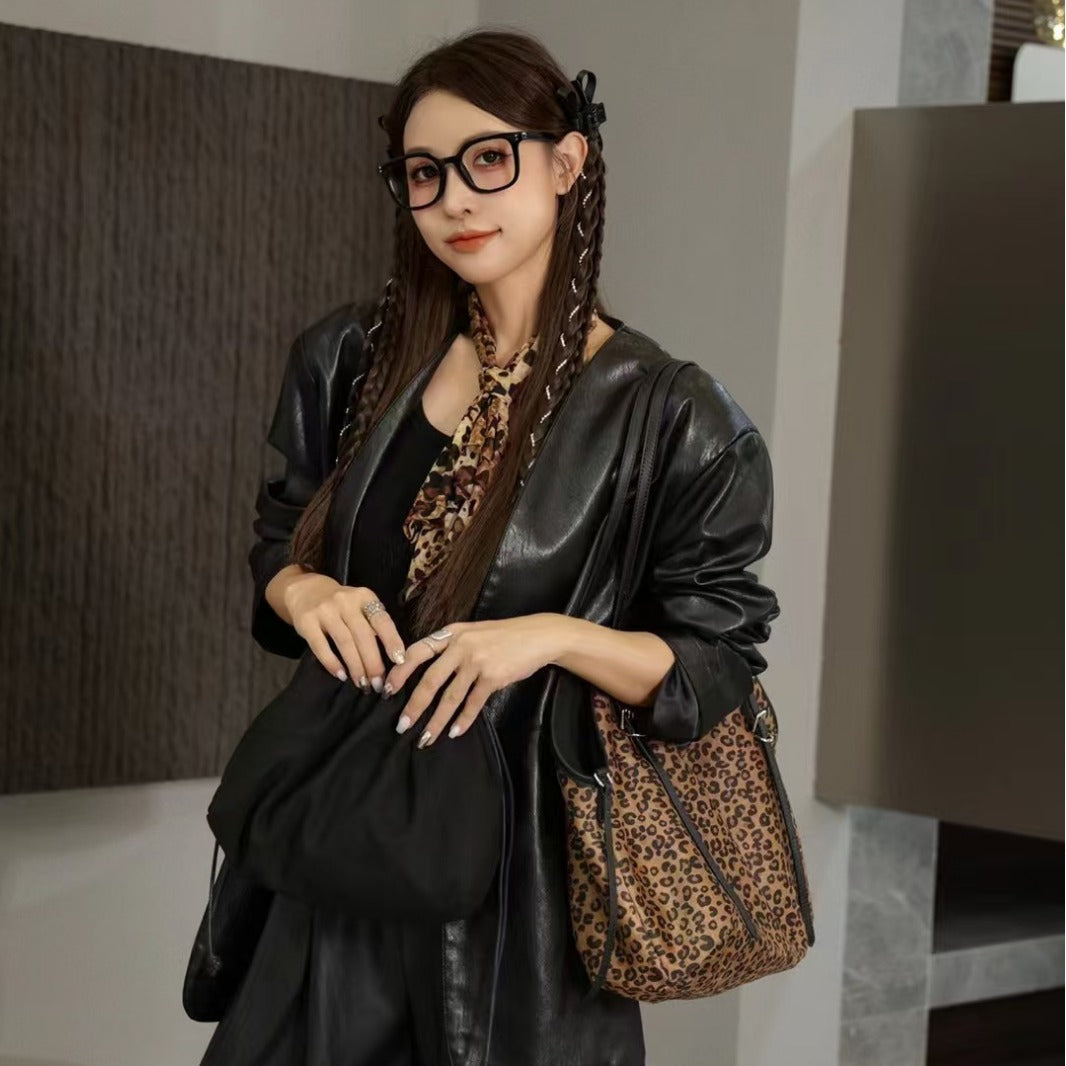 2360 leopard large shopping totes