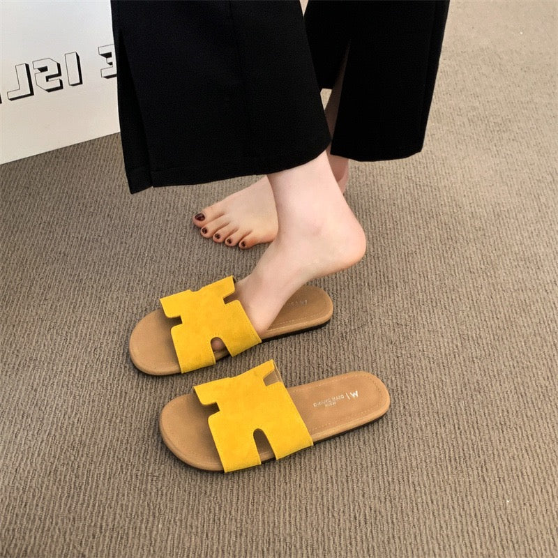 3165 Women's Fashion Slippers