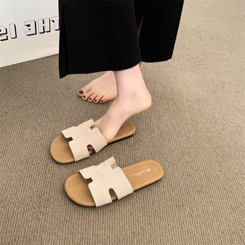 3165 Women's Fashion Slippers