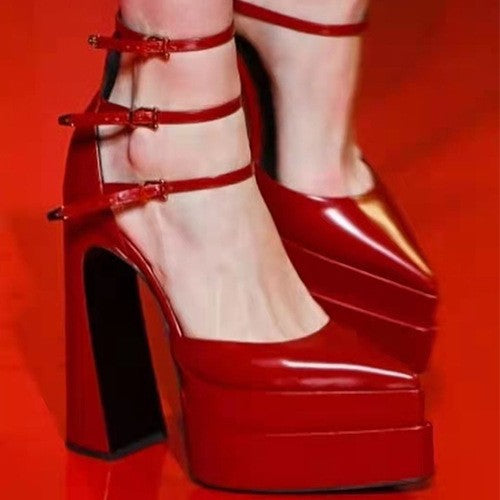 2123 patent leather thick heel sandals