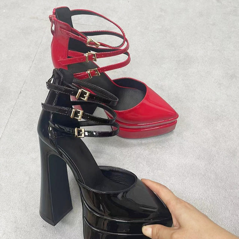 2123 patent leather thick heel sandals