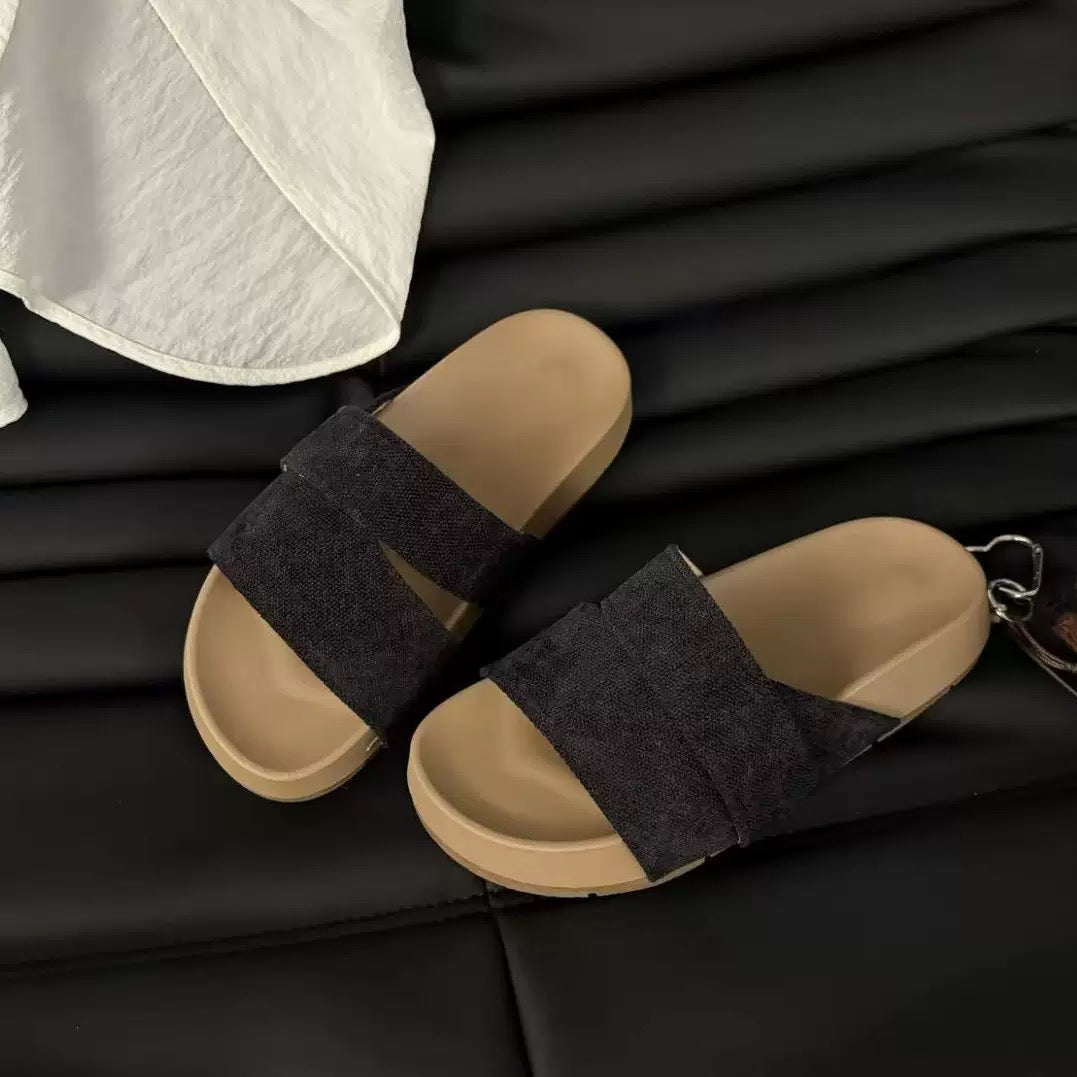 4703 Fashion Women's Premium Slippers