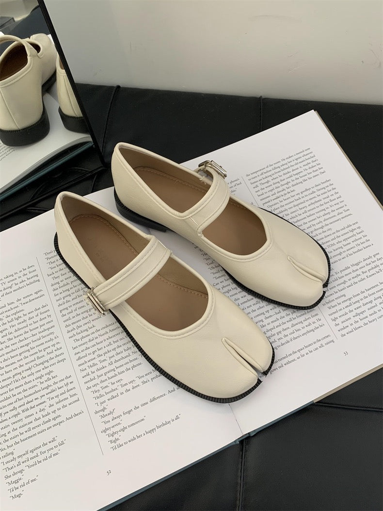 3388 Fashion Mary Janes