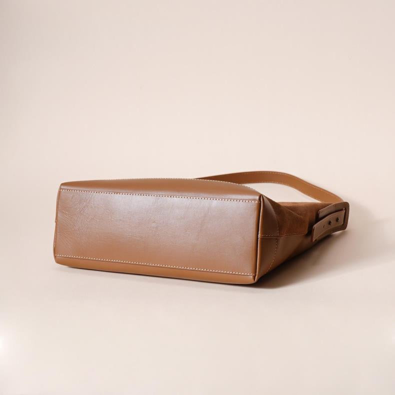 1986 suede leather shoulder bag
