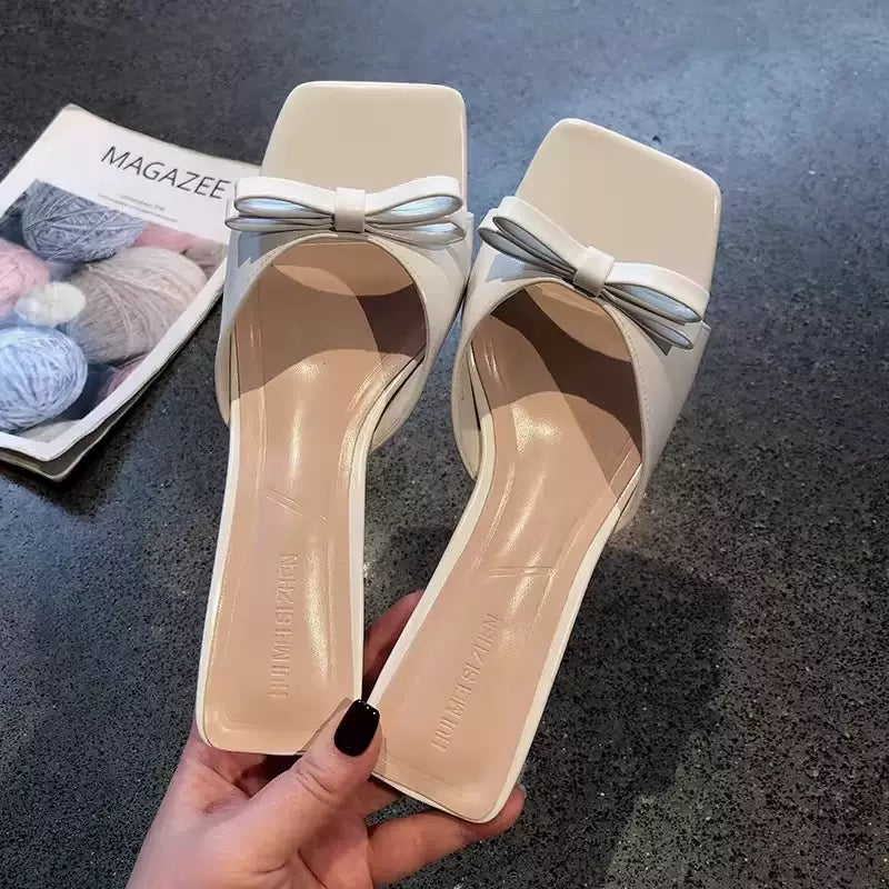 2805 Lovely summer bowtie slides