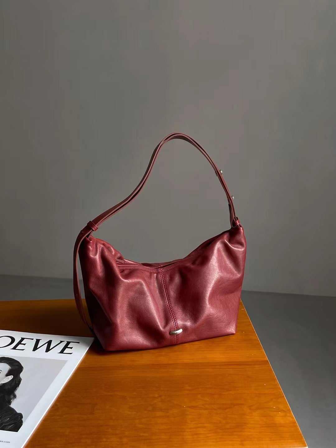2579 lambskin soft handbag