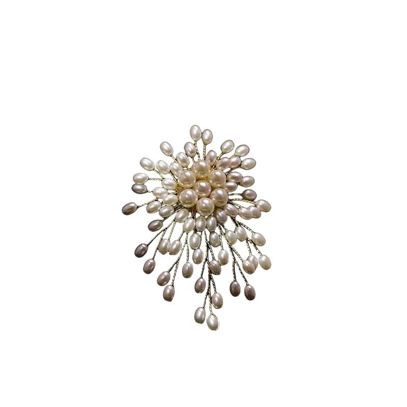 744 Fashion Flower Pearl Brooch