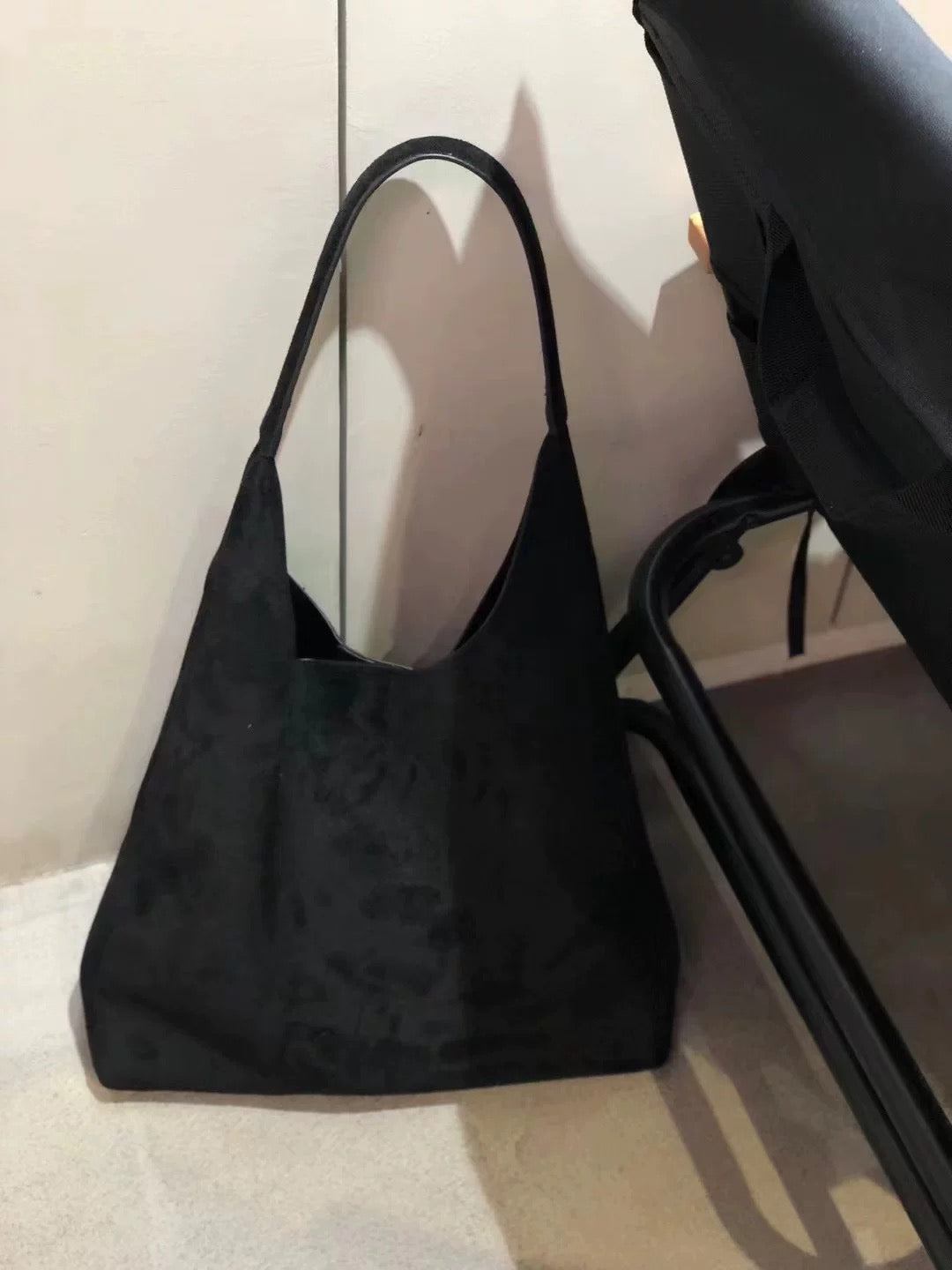 1928 Women Leather Shoulder Bag