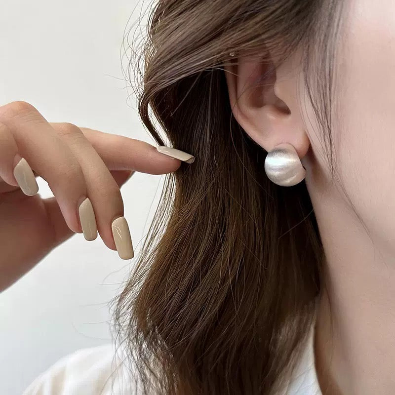 1972 High Quality Earrings