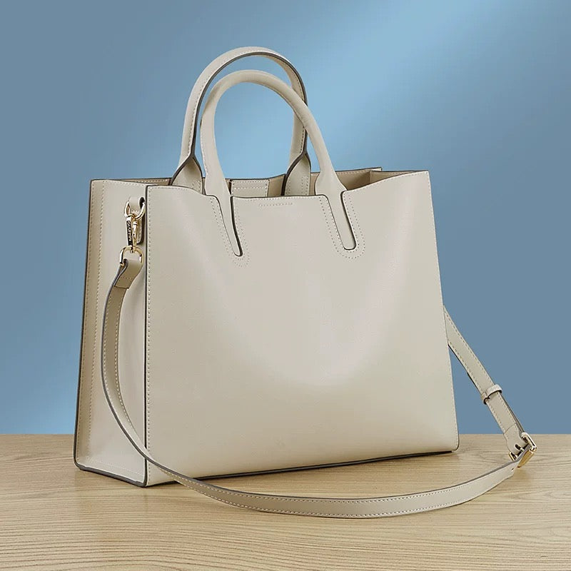 690 Women Tote Bag