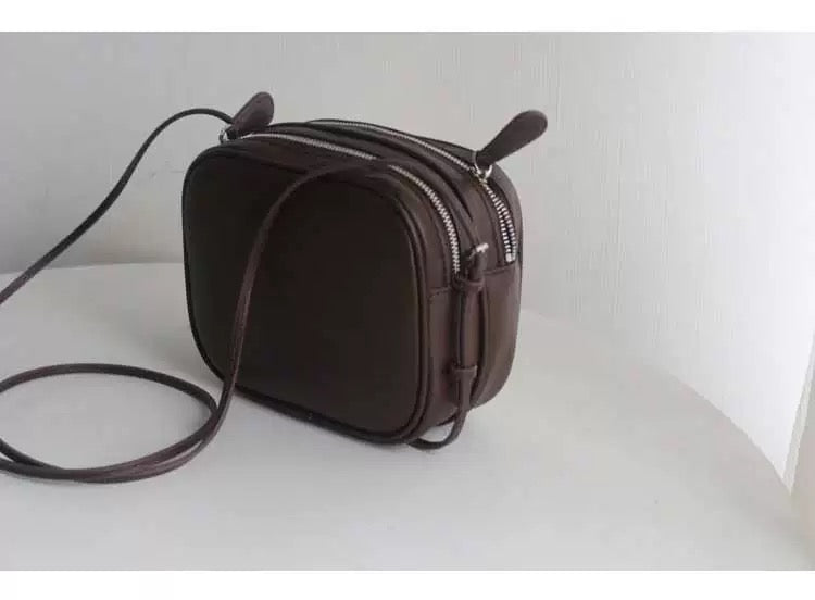 2101 Women's Leather Camera Bag Crossbody Bag