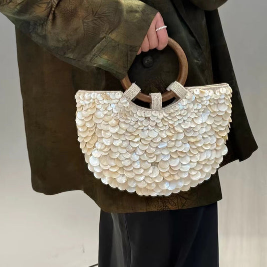 2382 Women's Shell Handbag