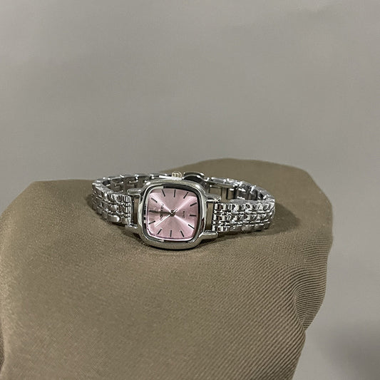 4651 elegant watch