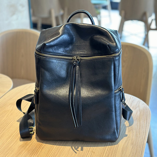 1946 vintage leather backpack
