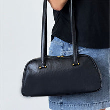 2704 New stylish black handbag