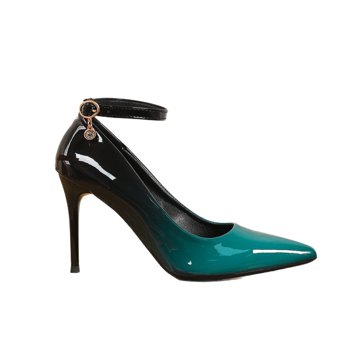 4634 lambskin pump
