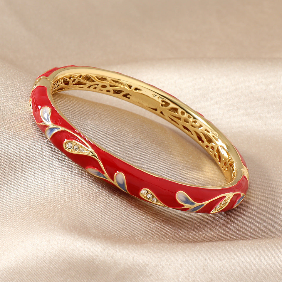 1054 vintage enamel bracelet