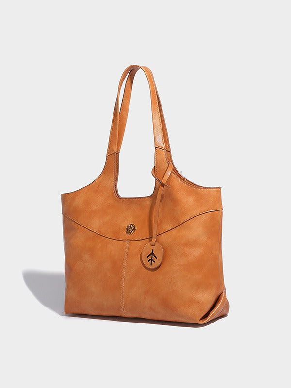 1684 vintage large handbag