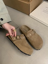 2613 women's platform clogs