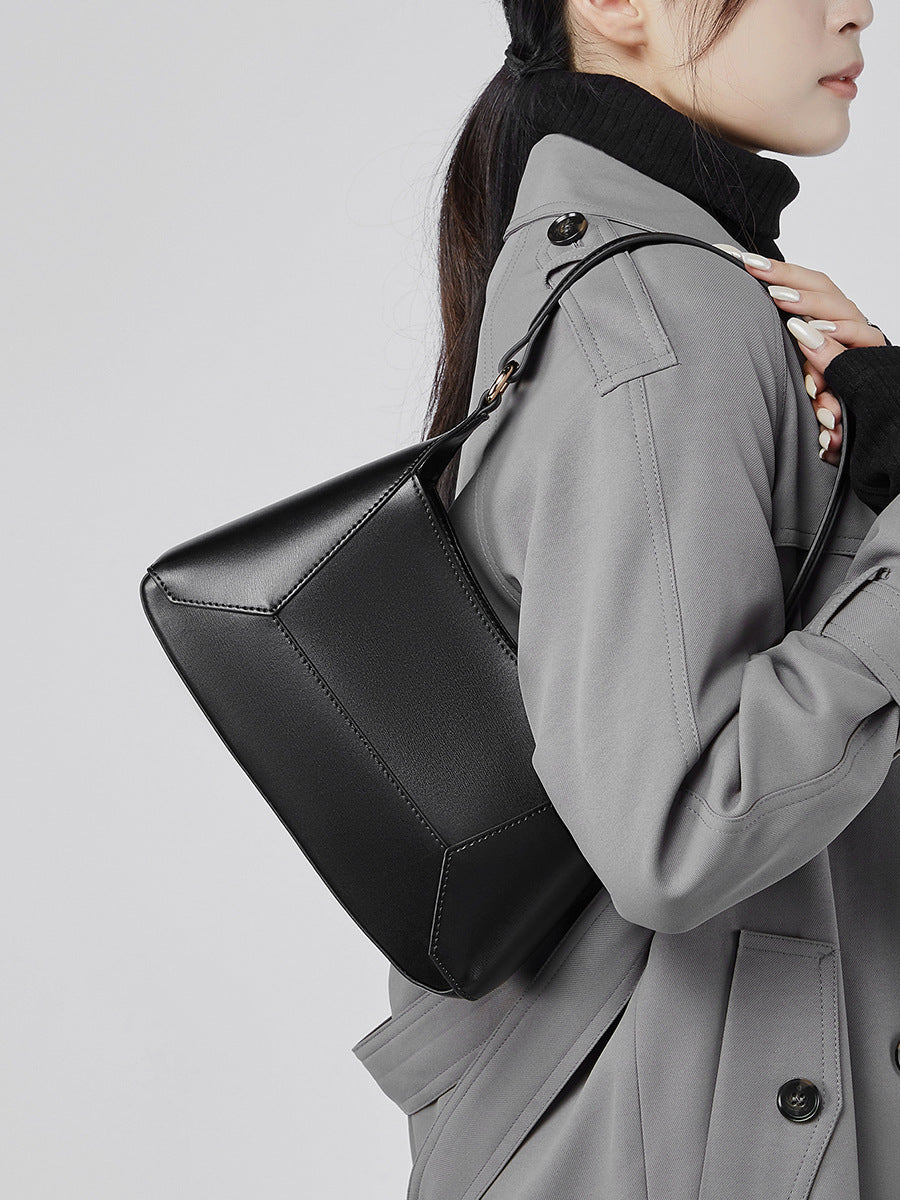1936 cowhide chain shoulder bag