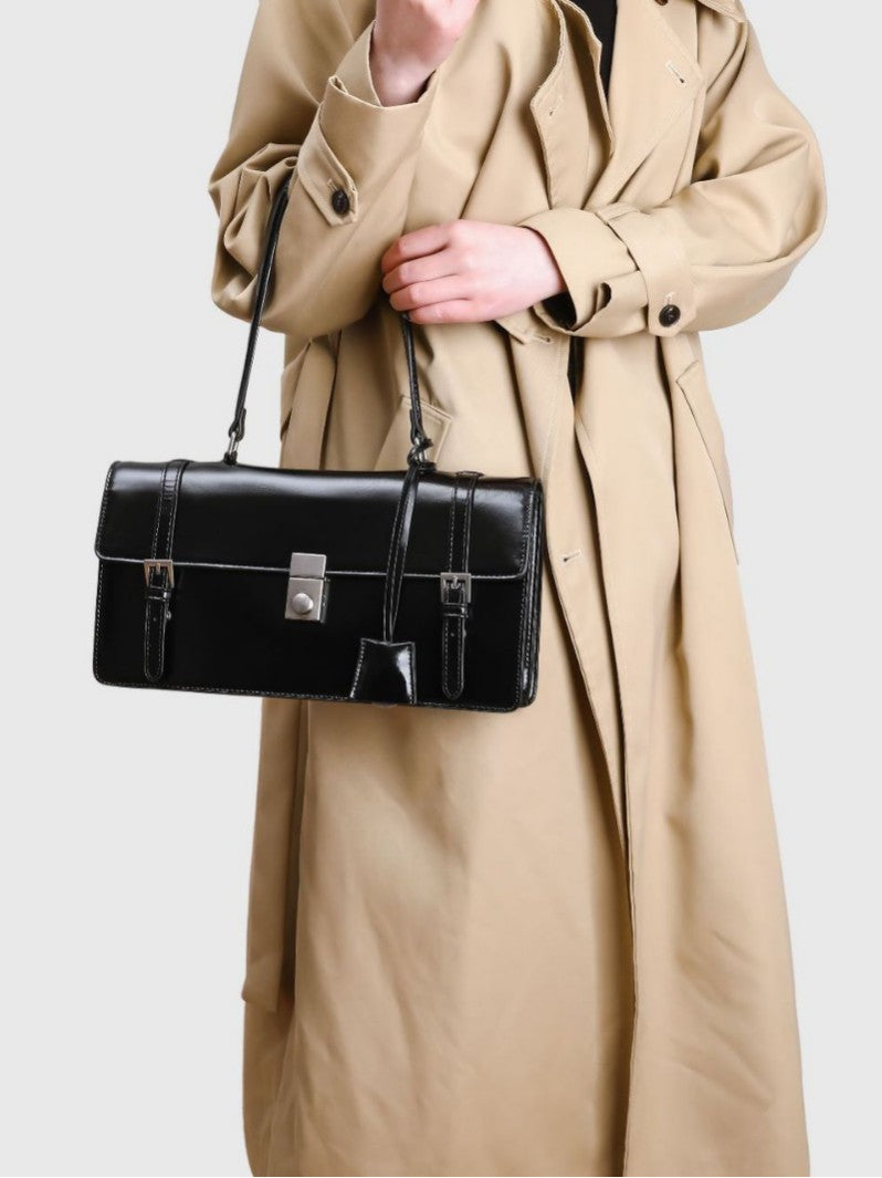 412 vintage baguette handbag
