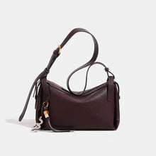 1152 vintage boston handbag