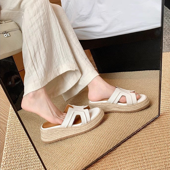 4373 women's platfrom sandals