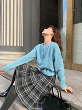 2756 simple solid sweater