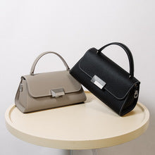 2835 Lovely fendi flap handbag