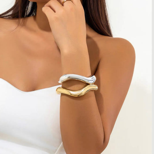 1070 gold plated wave bracelet fashion jewelry