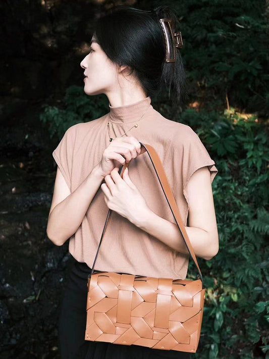 315 trendy woven leather underarm bag