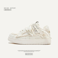 2561 thick-soled casual sneaker