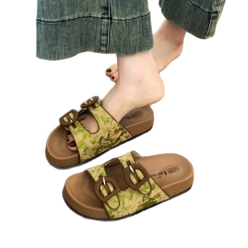4374 stylish slip-on slippers