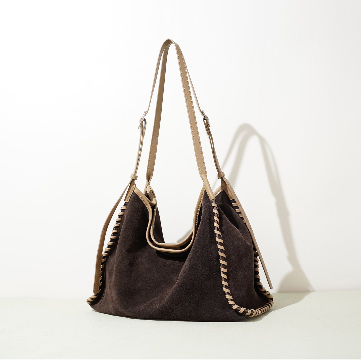 3766 large hobo in suede