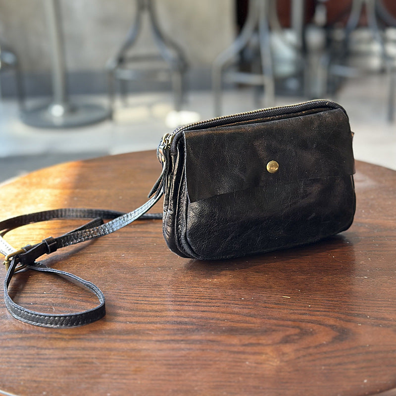 302 vintage flap crossbody bag