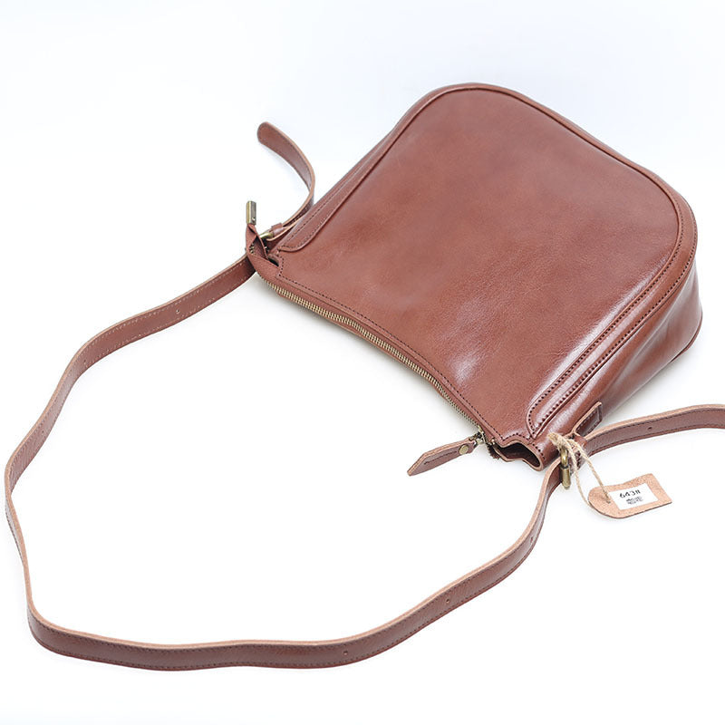 1821 solid leather messenger bag