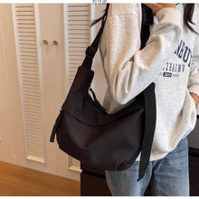 2696 nylon casual large crossbody bag
