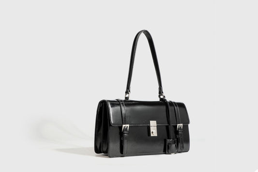 412 vintage baguette handbag