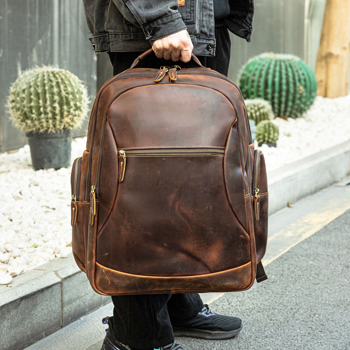 2096 large capacity cow leather men's backpack