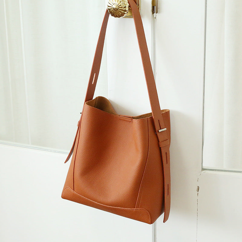 625 niche style women leather shoulder bag
