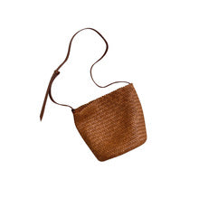 2218 high-end leather bucket handbag