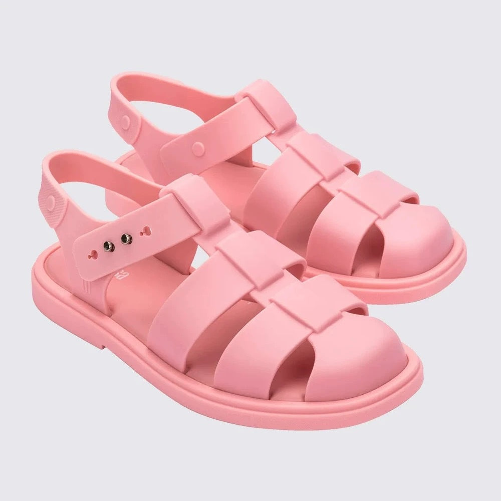 2113 flat soled women hollow sandals