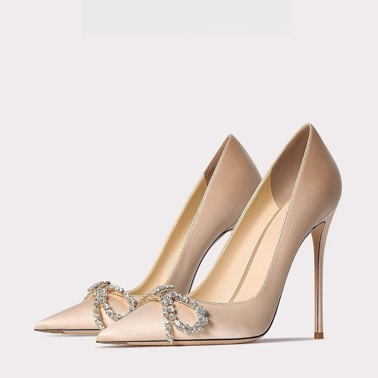 4032 rhinestone bow pumps